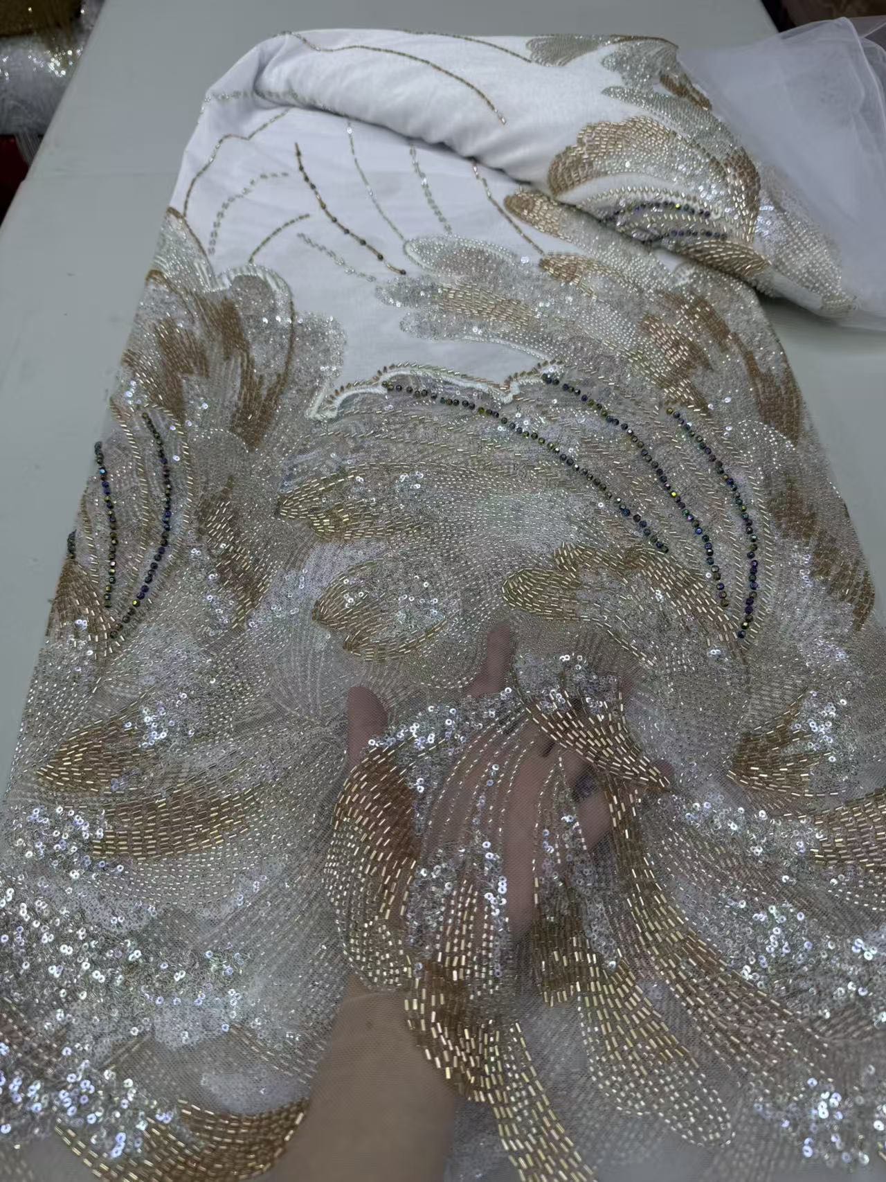 Sewing Velvet Fabric - ผ้าลูกไม้ปักเลื่อมฝรั่งเศสแบบแอฟริกัน ปี 2026 ผ้าลูกไม้กำมะหยี่ไนจีเรียสุดหรูสำหรับตัดเย็บชุดแต่งงาน