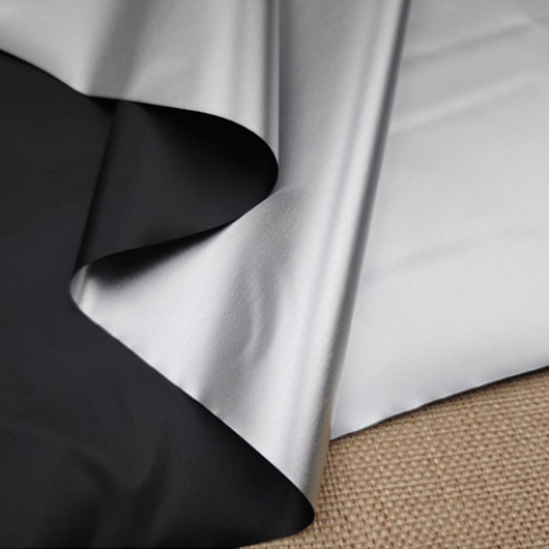 ผ้ากันแสงสีดำเคลือบเงิน 1 เมตร - Sewing Fabric บทวิจารณ์และราคา
