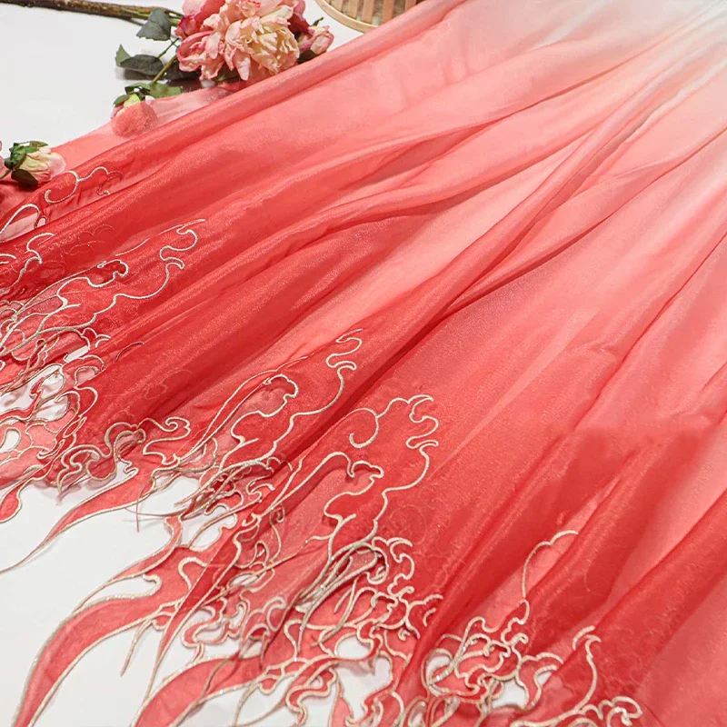 ผ้าปักลายดอกบัวแบบจีนไล่เฉดสี  - Sewing Fabric บทวิจารณ์และราคา