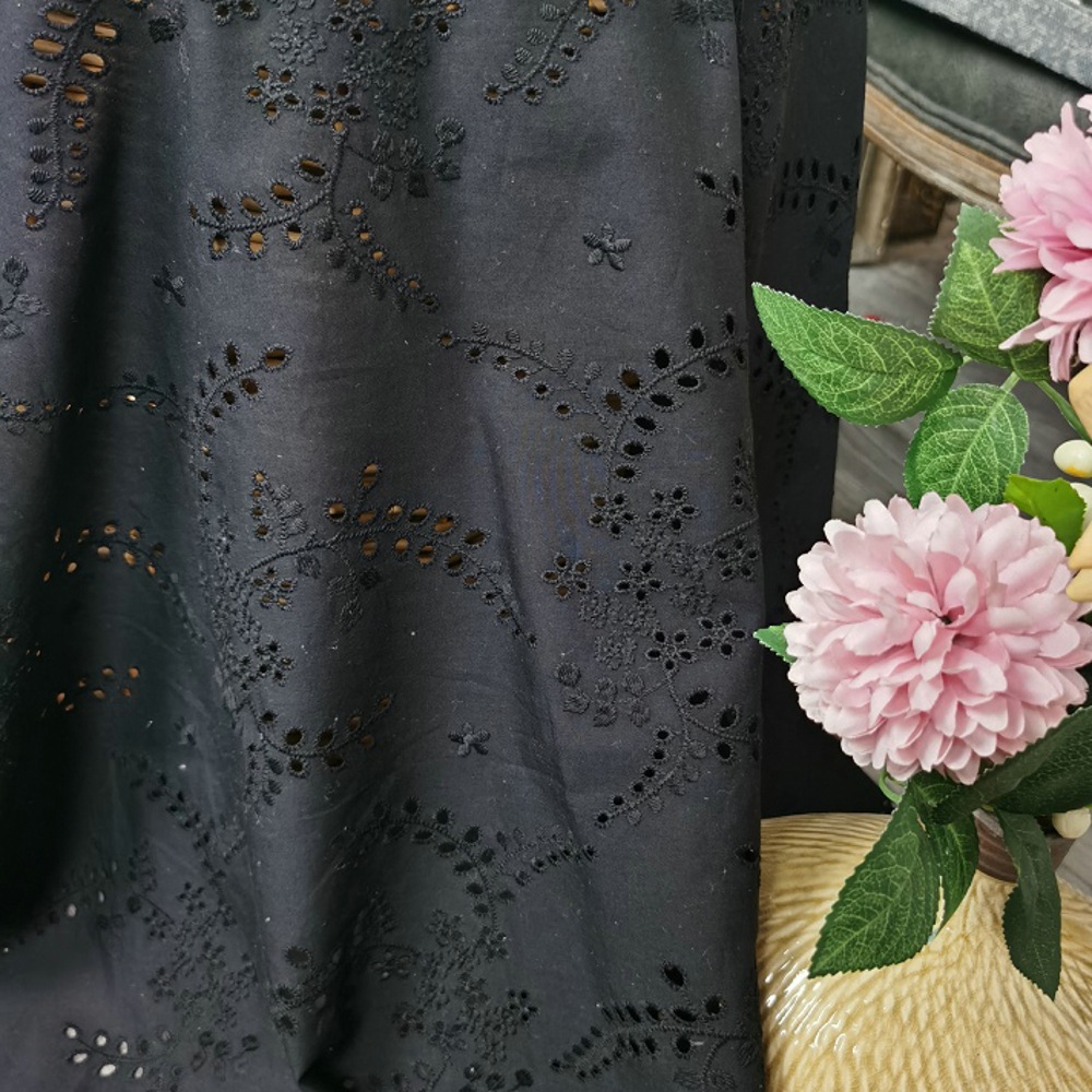 ผ้าลูกไม้ปักลายดอกไม้สีดำคุณภา - Sewing Eyelet Fabric บทวิจารณ์และราคา