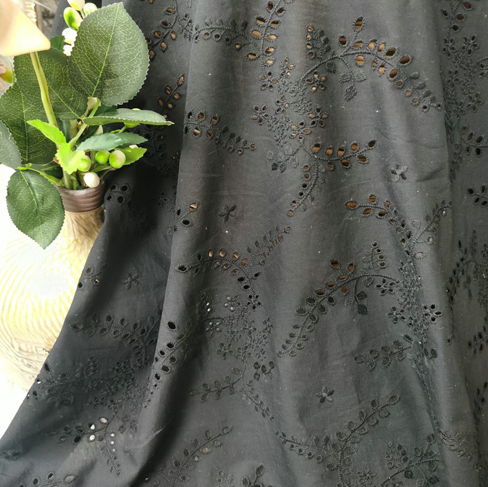 ผ้าลูกไม้ปักลายดอกไม้สีดำคุณภา - Sewing Eyelet Fabric บทวิจารณ์และราคา