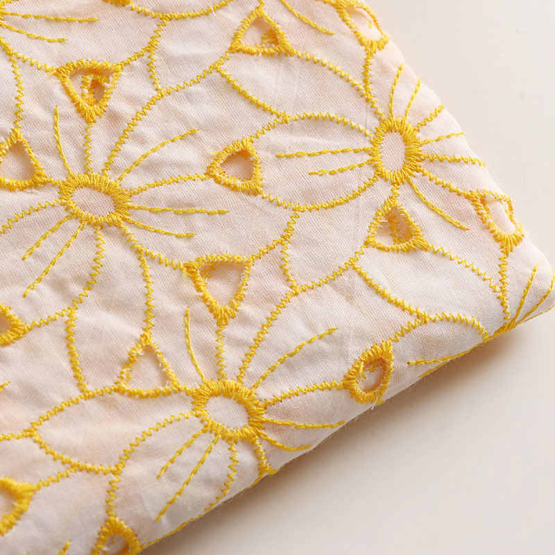 ผ้าลูกไม้ปักลายฉลุ 100% คอตตอน - Sewing Eyelet Fabric บทวิจารณ์และราคา